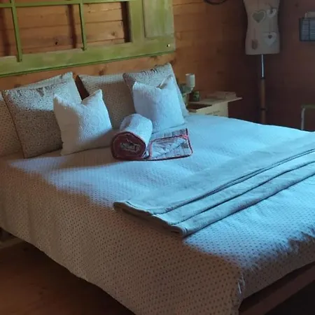 La Tana Dello Scoiattolo - Adults Only Bed and breakfast Murazzano (Cuneo)