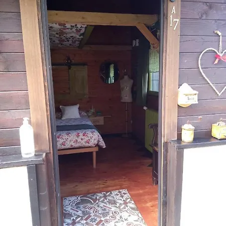 La Tana Dello Scoiattolo - Adults Only 4*