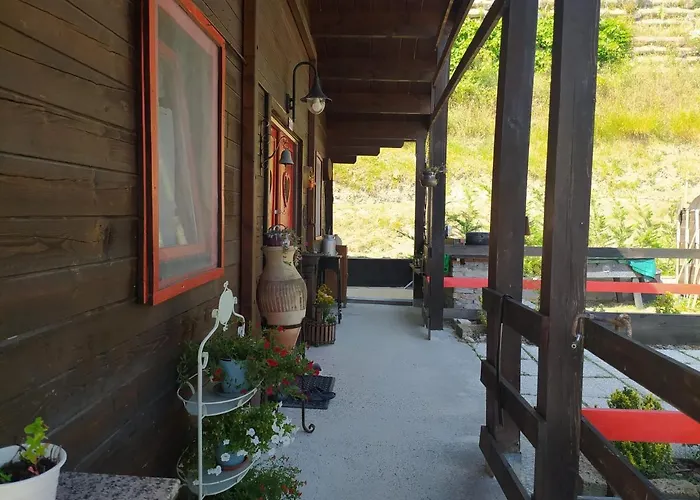 La Tana Dello Scoiattolo - Adults Only