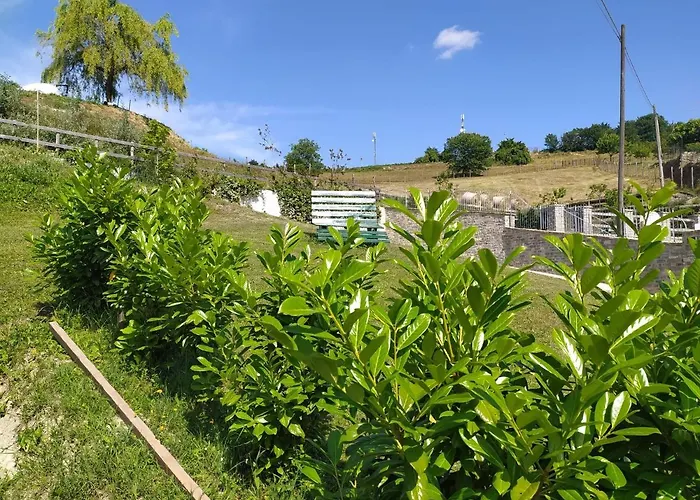 La Tana Dello Scoiattolo - Adults Only Frühstückspension 4*