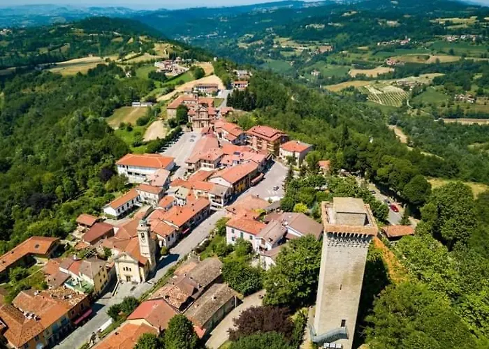 La Tana Dello Scoiattolo - Adults Only 4* Murazzano (Cuneo)