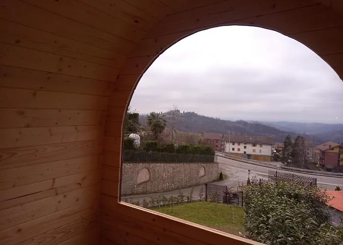 La Tana Dello Scoiattolo - Adults Only 4*