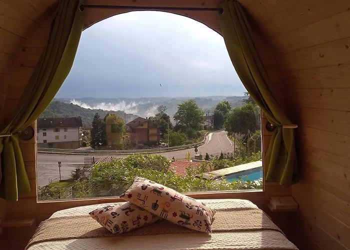 La Tana Dello Scoiattolo - Adults Only 4* Murazzano (Cuneo)