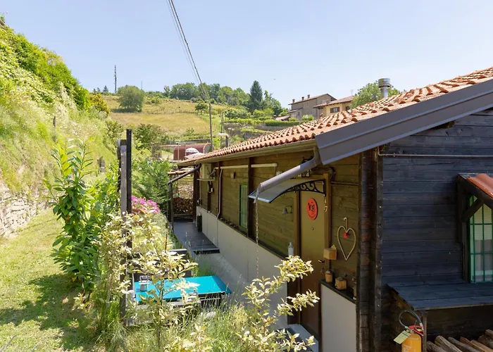 La Tana Dello Scoiattolo - Adults Only 4*