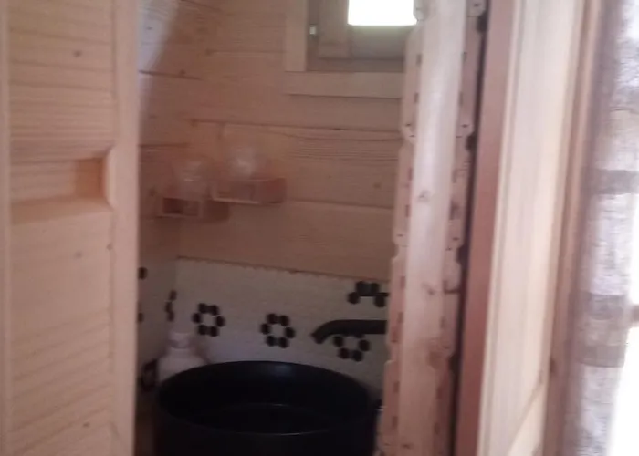 La Tana Dello Scoiattolo - Adults Only