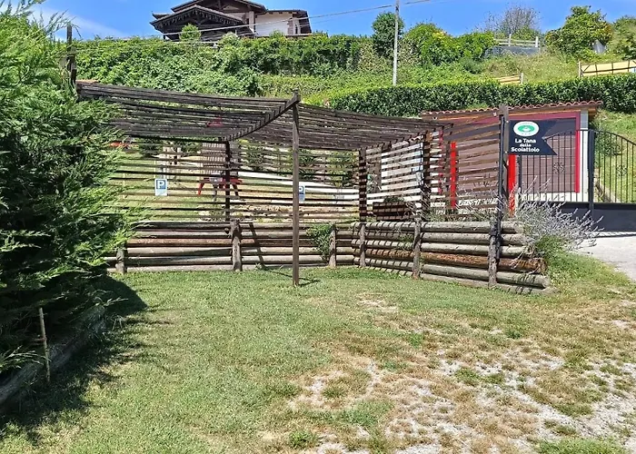 La Tana Dello Scoiattolo - Adults Only 4* Murazzano (Cuneo)