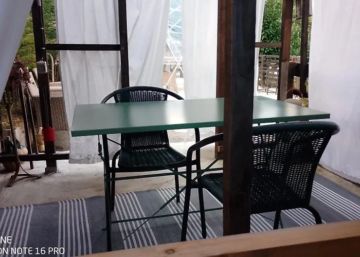 La Tana Dello Scoiattolo - Adults Only